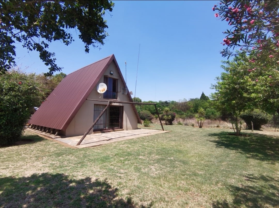 Commercial Property for Sale in Buffelshoek AH North West